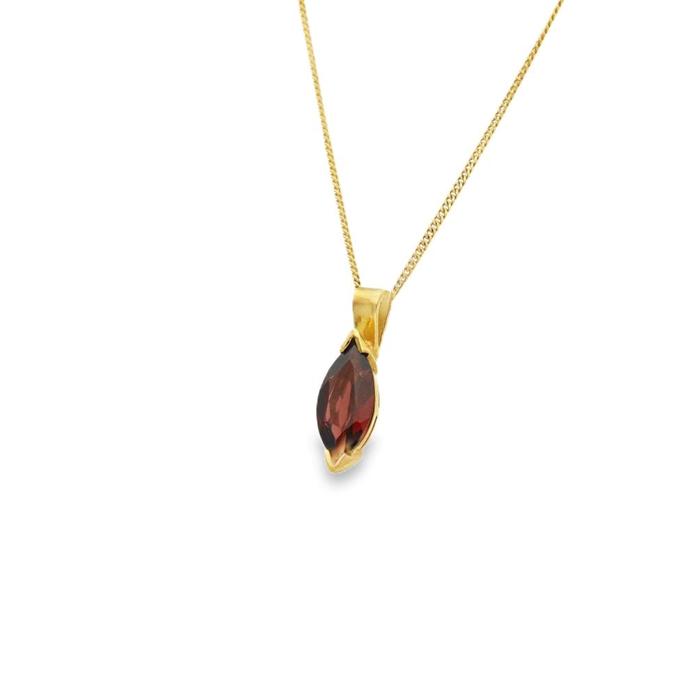 9ct Yellow Gold Marquise Garnet Pendant & Necklace - 18" - 3.0g