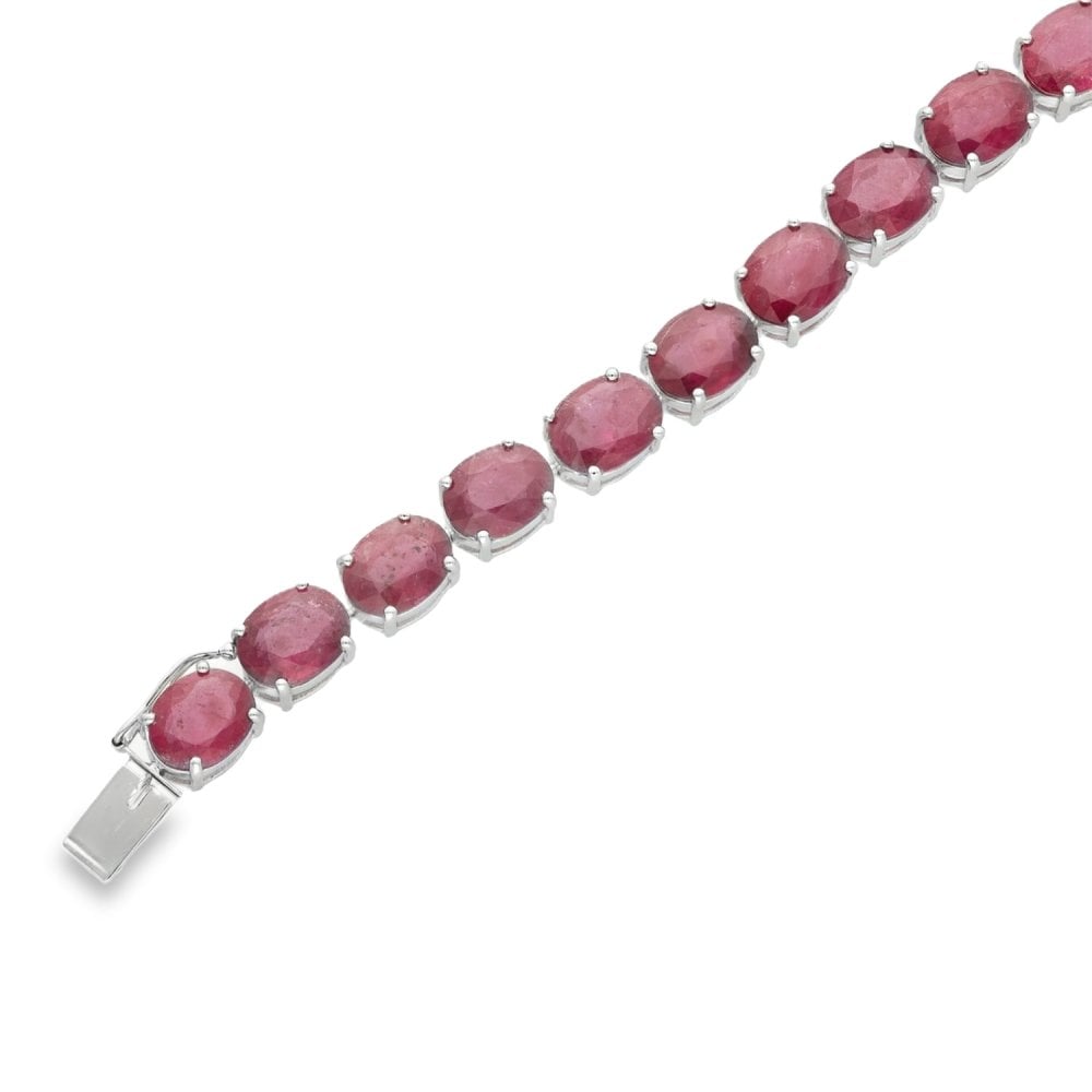 18ct White Gold Oval Ruby Bracelet - 7.5" - 27.4g - 43.89ct