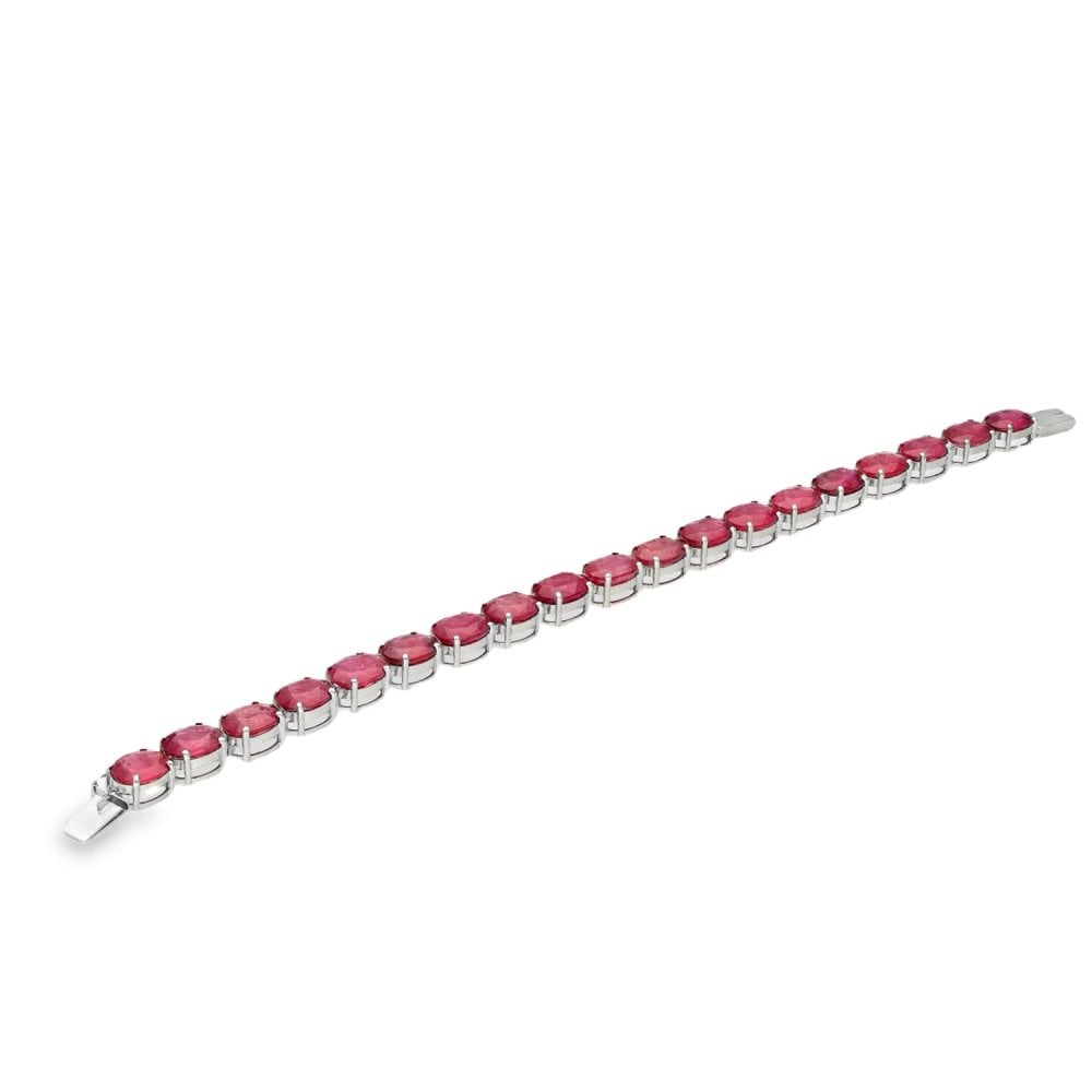 18ct White Gold Oval Ruby Bracelet - 7.5" - 27.4g - 43.89ct