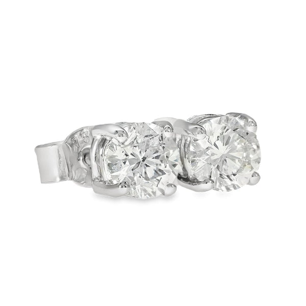18ct White Gold Diamond Stud Earrings - 5x5mm - 0.78ct