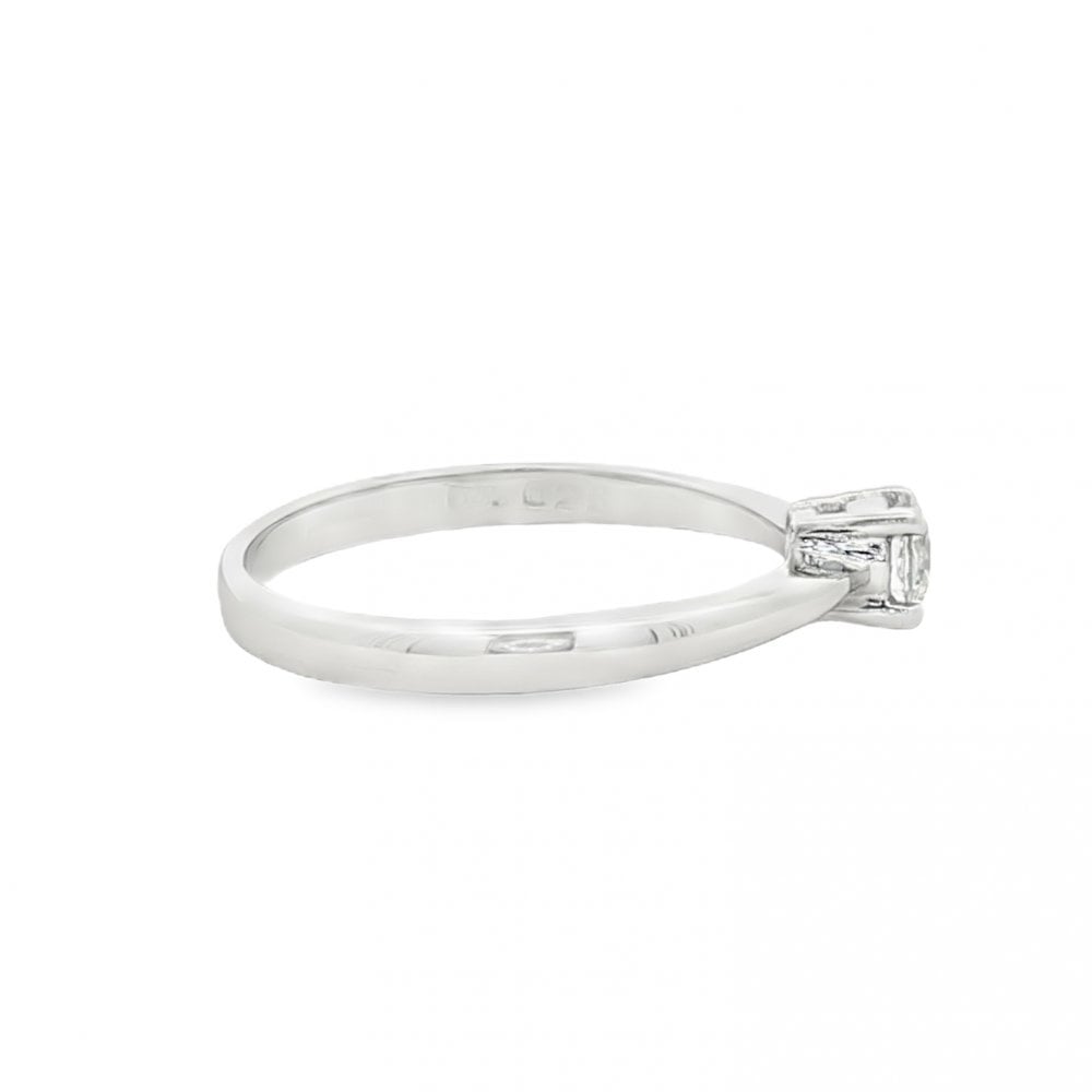 9ct White Gold Diamond Engagement Ring - Size N½ - 0.25ct
