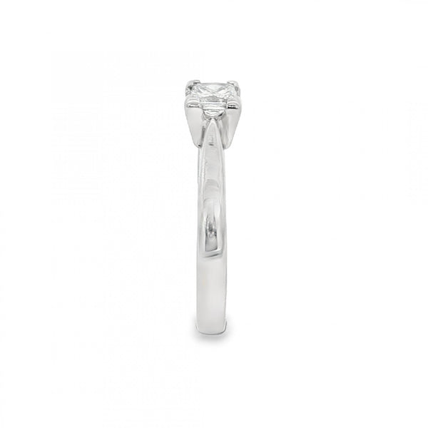 950 Platinum Diamond Engagement Ring - Size J½ - 0.31ct