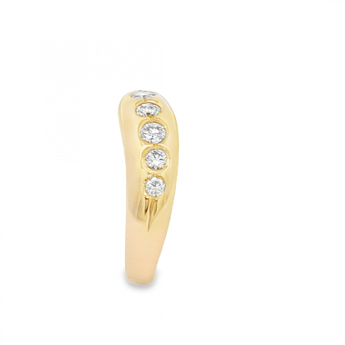 9ct Yellow Gold Graduated Diamond Ring - Size N - 0.39ct