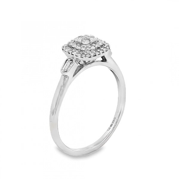 9ct White Gold Diamond Cluster Ring - Size Q - 0.275ct
