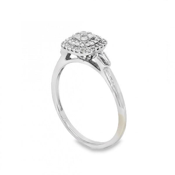 9ct White Gold Diamond Cluster Ring - Size Q - 0.275ct