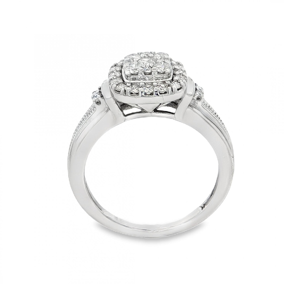 9ct White Gold Diamond Cluster Ring - Size L½ - 0.44ct