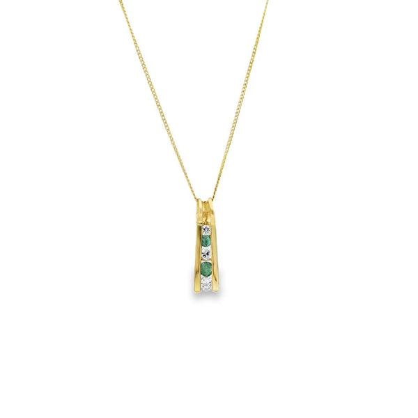9ct Yellow Gold Emerald & CZ Pendant & Necklace - 18" - 1.5g
