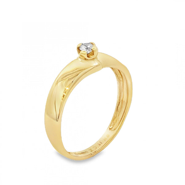 9ct Yellow Gold Cubic Zirconia Twist Ring - Size R½ - 2.7g