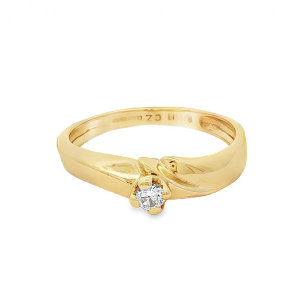 9ct Yellow Gold Cubic Zirconia Twist Ring - Size R½ - 2.7g