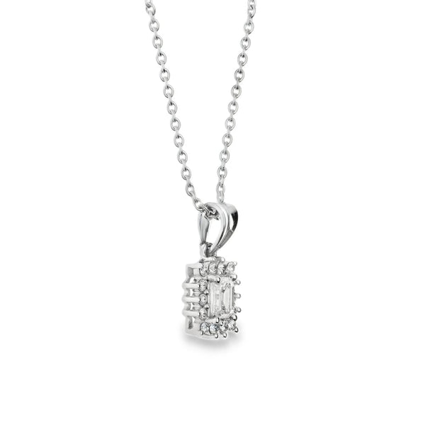18ct White Gold Diamond Pendant & Necklace - 18" - 0.72ct