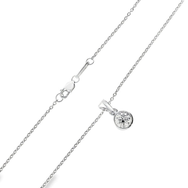 18ct White Gold Diamond Pendant & Necklace - 18" - 1.00ct