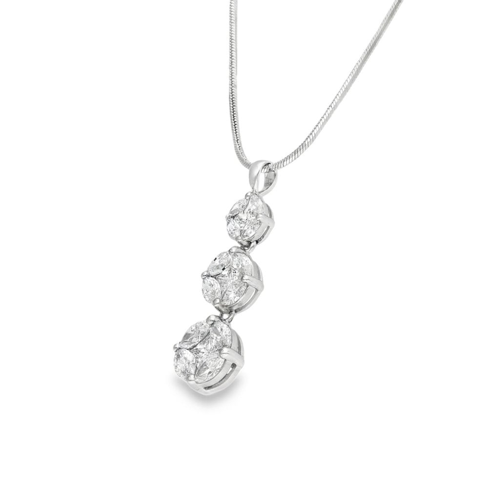 18ct White Gold Diamond Cluster Pendant & Necklace - 16"