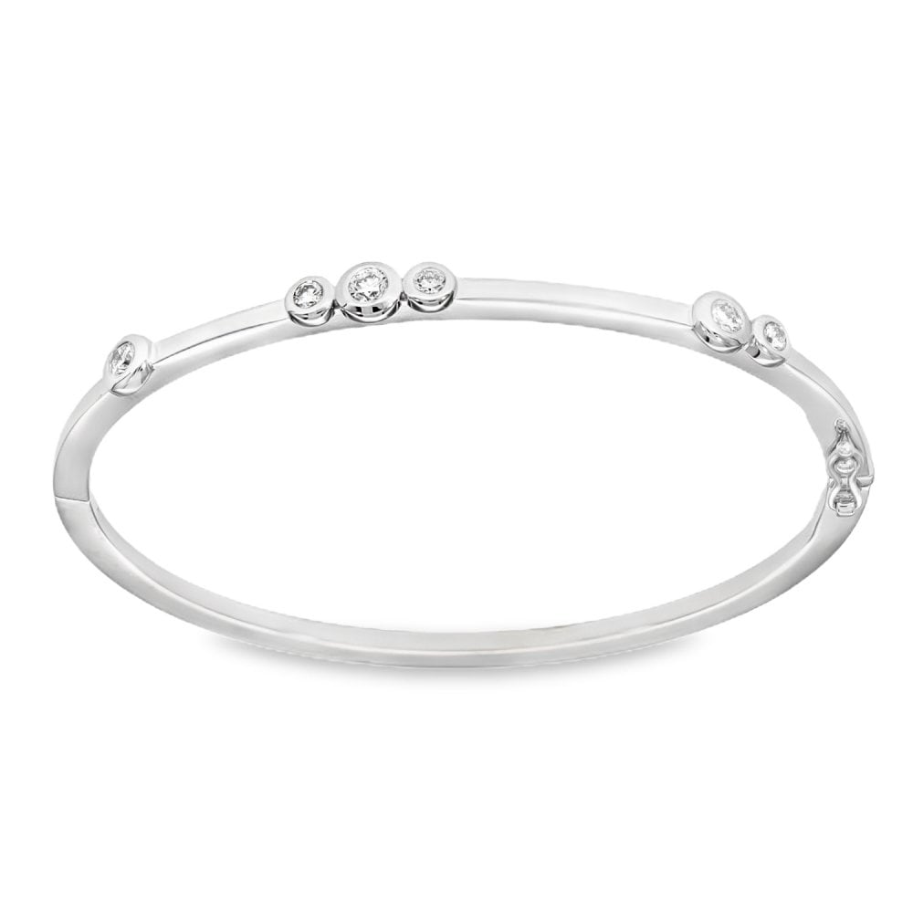 18ct White Gold Diamond Scatter Bangle - 16.5cm - 0.45ct