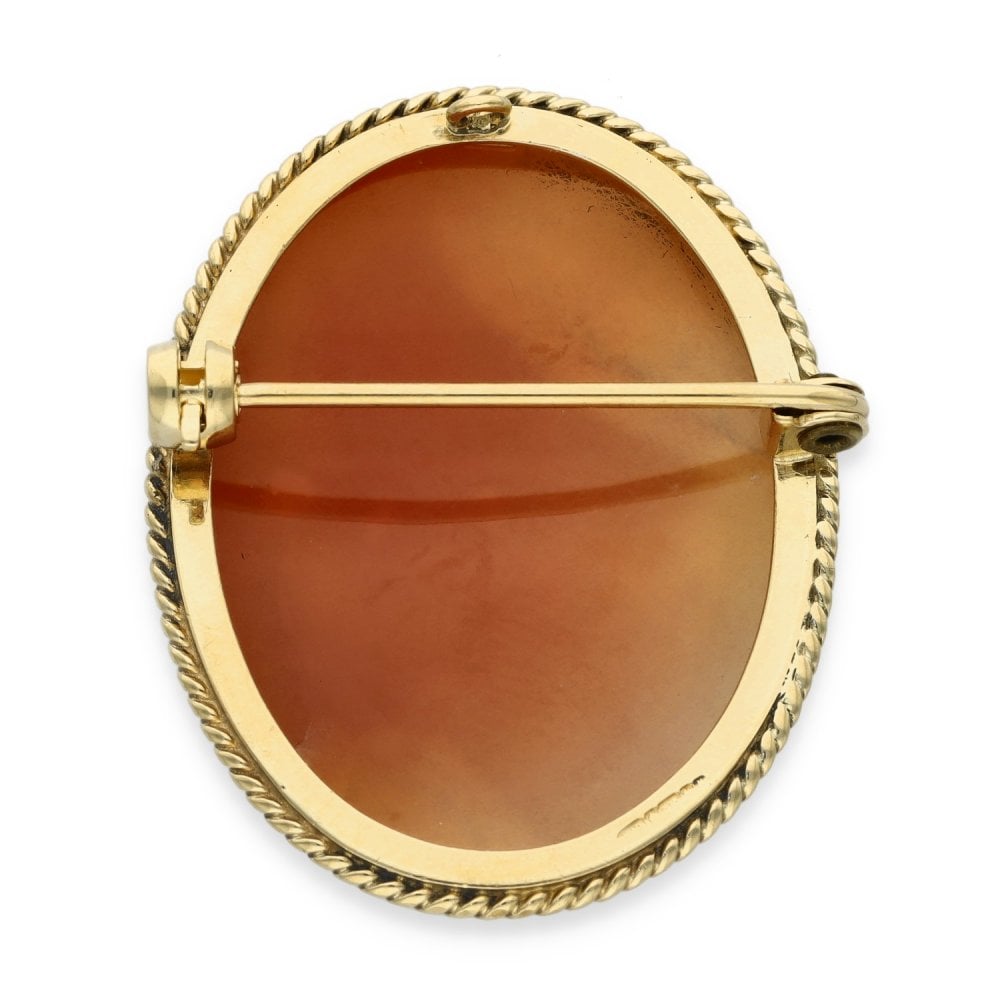 9ct Yellow Gold Oval Cameo Brooch - 26x32x11mm - 7.8g
