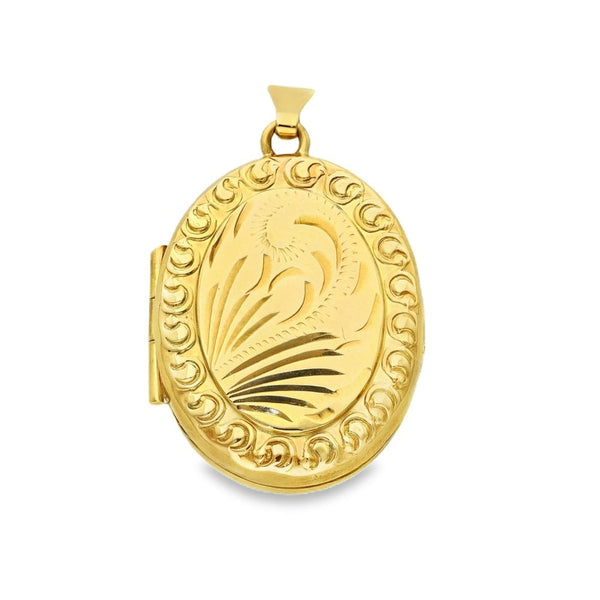 9ct Yellow Gold Oval Feather Engraved Locket - 17x24x6mm - 2.7g