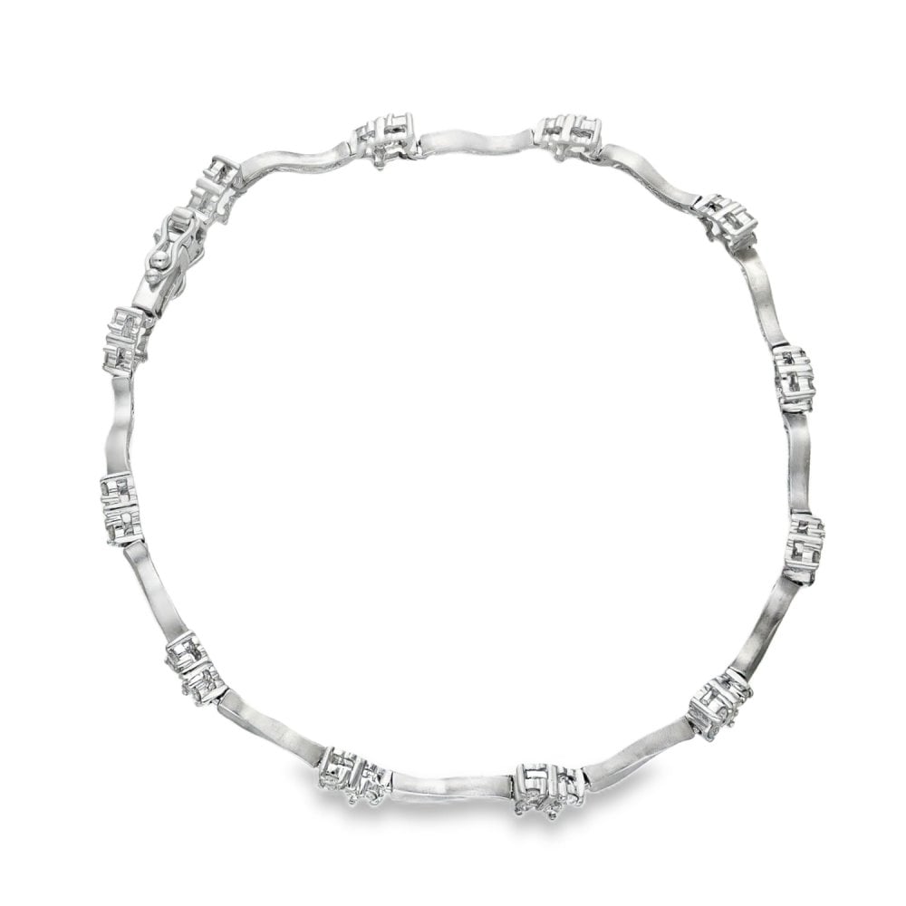 9ct White Gold Diamond Butterfly Bracelet - 7.5" - 0.95ct