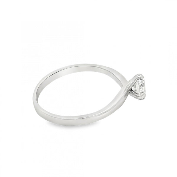 950 Platinum Diamond Engagement Ring - Size J - 0.37ct