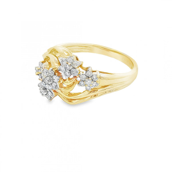 9ct Yellow Gold Diamond Flower Cluster Ring - Size P - 0.35ct