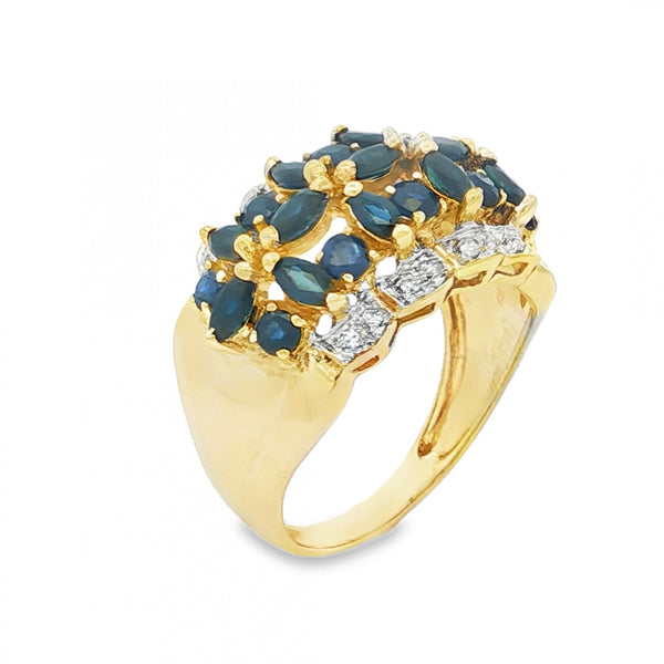 9ct Yellow Gold Sapphire & Diamond Cluster Ring - Size P - 4.8g