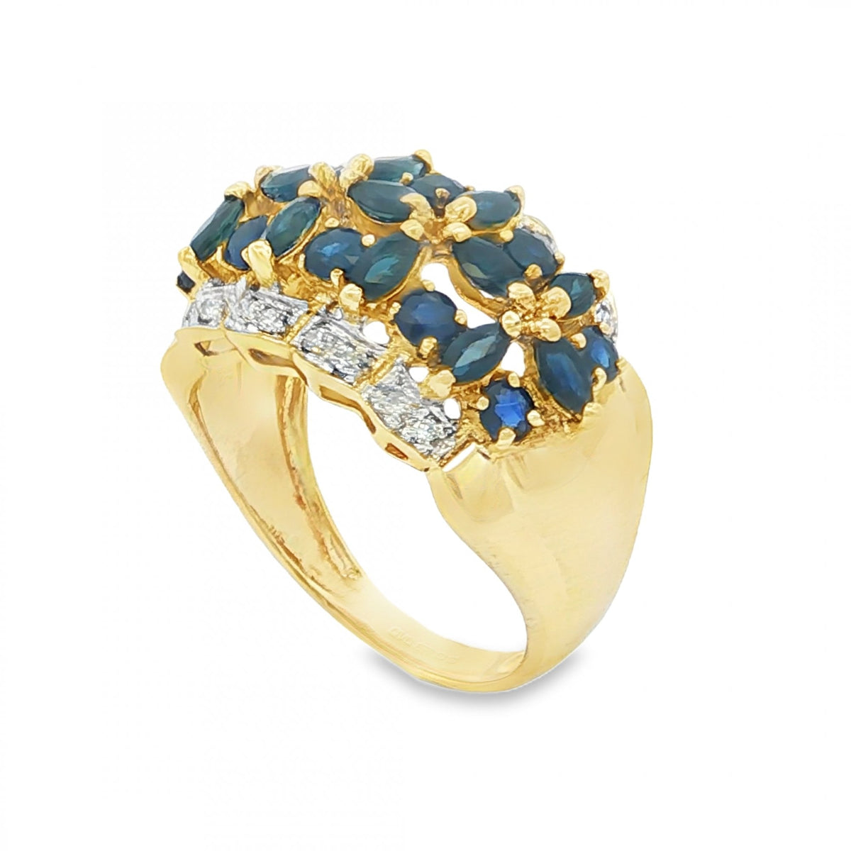 9ct Yellow Gold Sapphire & Diamond Cluster Ring - Size P - 4.8g