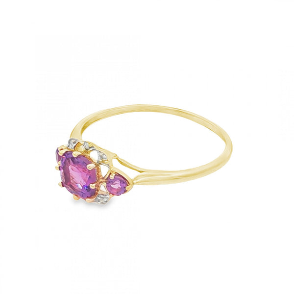 9ct Yellow Gold Amethyst & Diamond Trilogy Ring - Size R - 1.3g