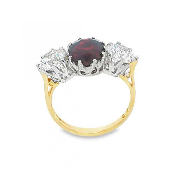 9ct Yellow Gold Garnet & CZ Trilogy Ring - Size L - 3.4g