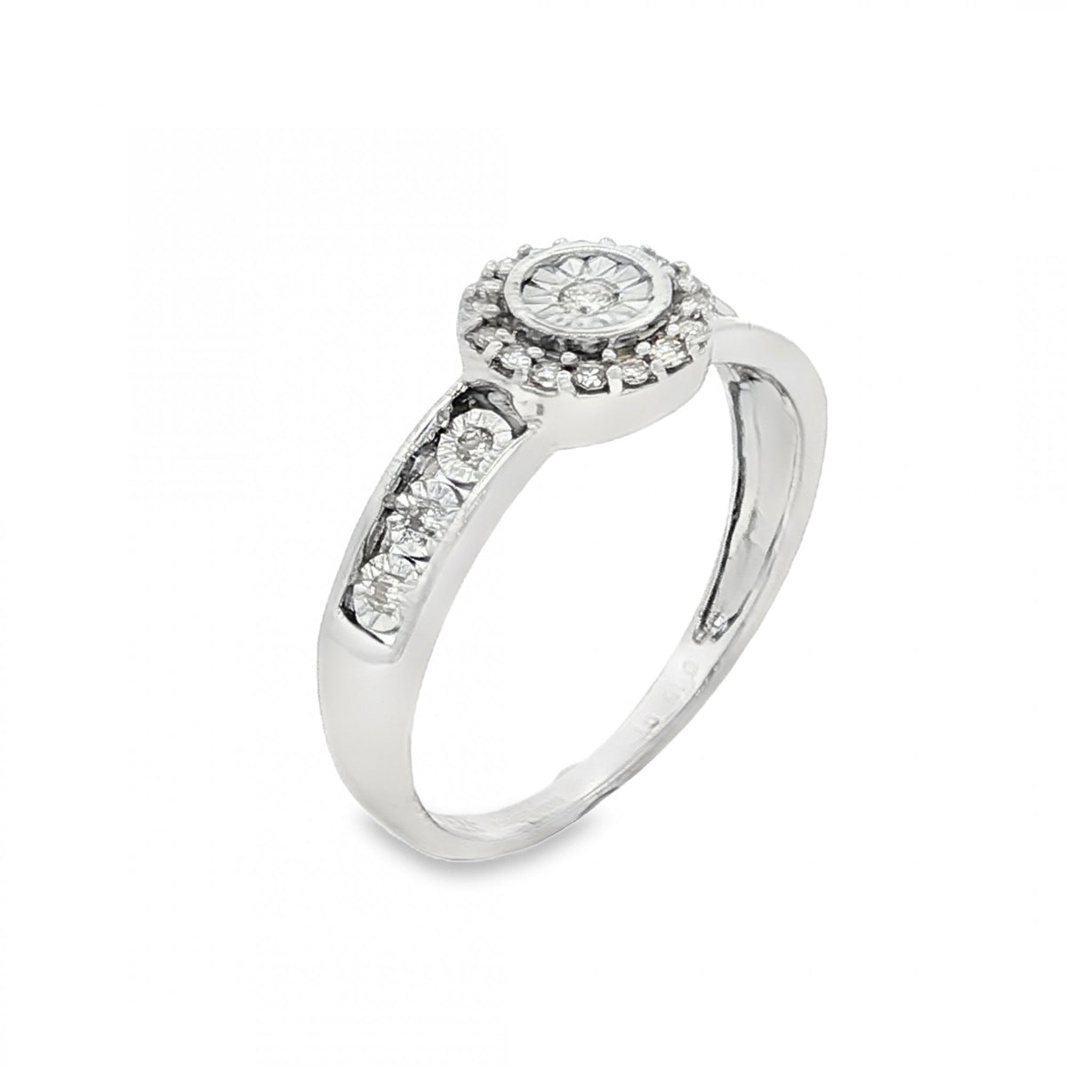 9ct White Gold Diamond Halo Cluster Ring - Size P - 0.15ct