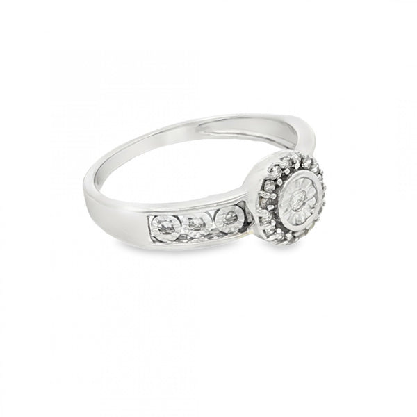 9ct White Gold Diamond Halo Cluster Ring - Size P - 0.15ct