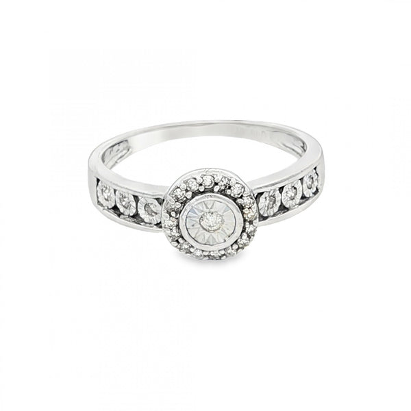 9ct White Gold Diamond Halo Cluster Ring - Size P - 0.15ct