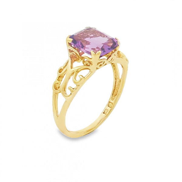 9ct Yellow Gold Amethyst Dress Ring - Size M - 2.2g
