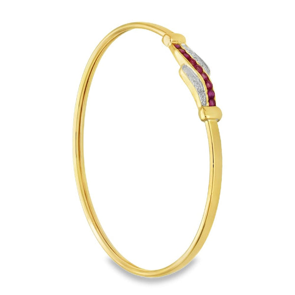 9ct Yellow Gold Ruby & Diamond Bangle - 18cm - 0.03ct