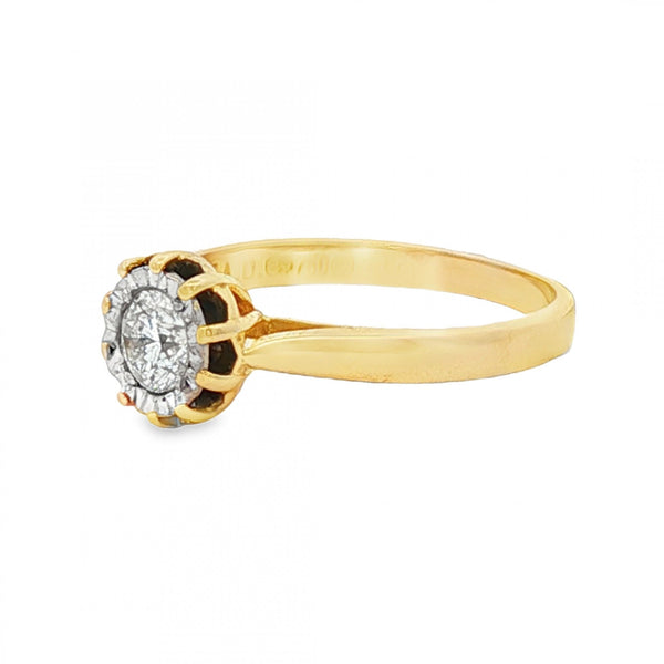 18ct Yellow Gold Engagement Diamond Ring - Size K - 0.31ct
