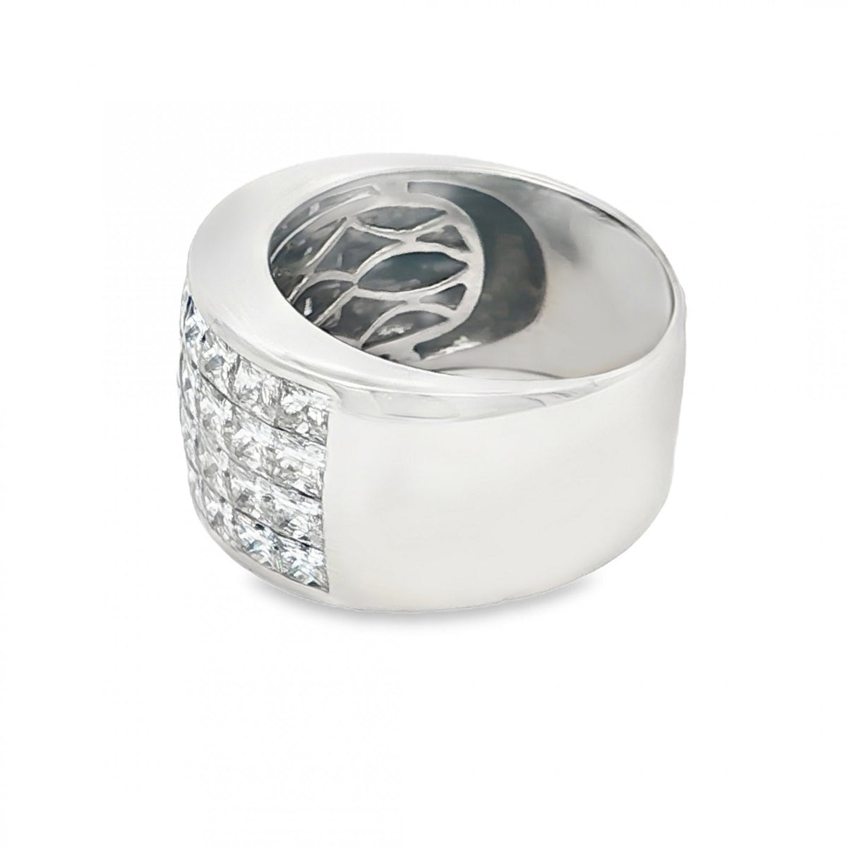 18ct White Gold Diamond Row Cluster Ring - Size N - 3.96ct