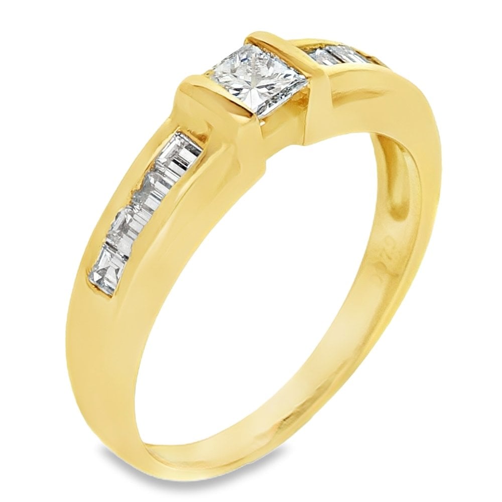 18ct Yellow Gold Princess & Baguette Cut Diamond Ring - 0.50ct