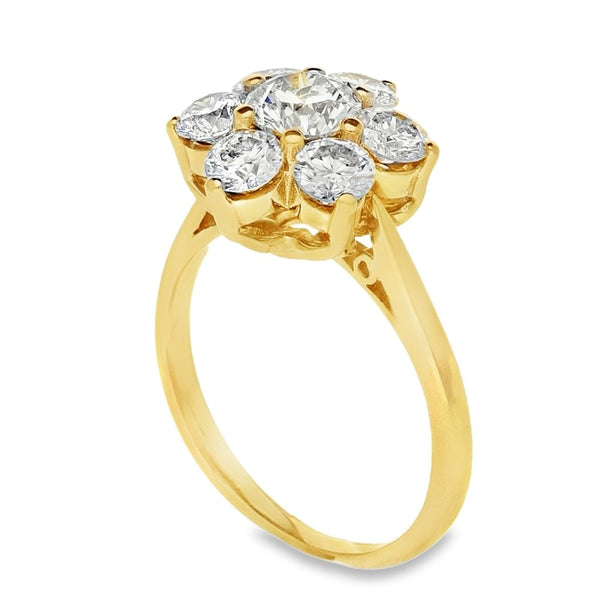 18ct Yellow Gold Diamond Cluster Ring - Size L - 1.75ct