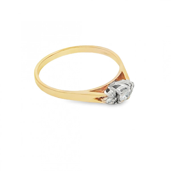 18ct Yellow Gold Diamond Cluster Ring - Size P - 0.16ct