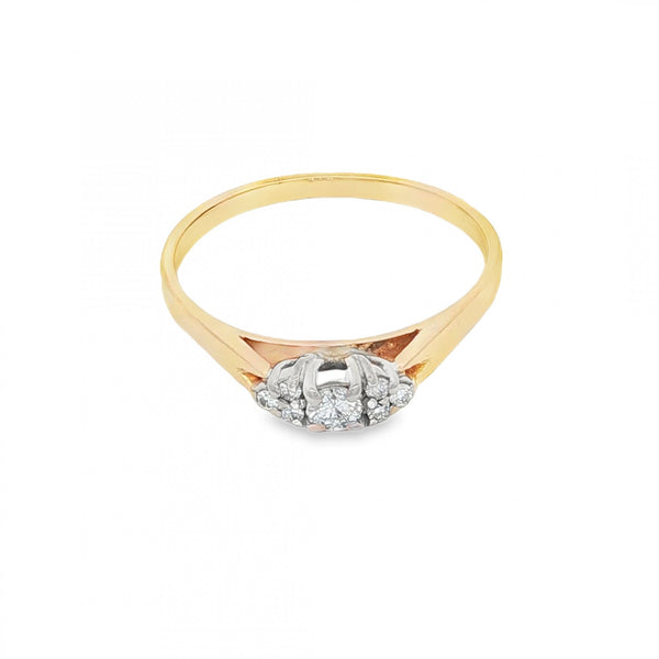 18ct Yellow Gold Diamond Cluster Ring - Size P - 0.16ct