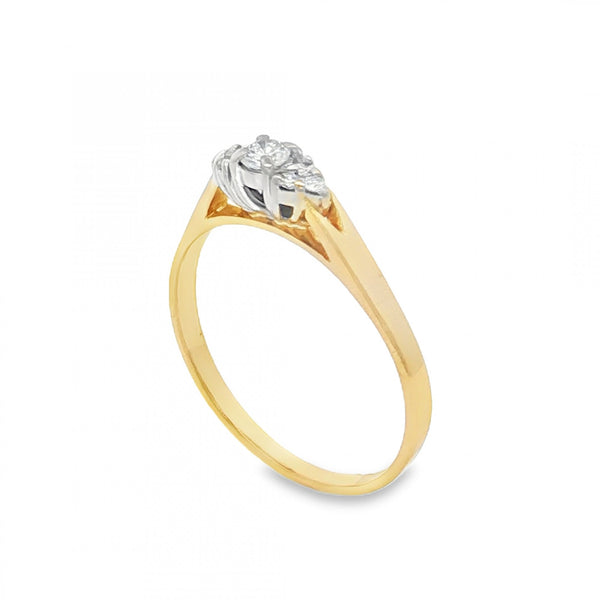18ct Yellow Gold Diamond Cluster Ring - Size P - 0.16ct