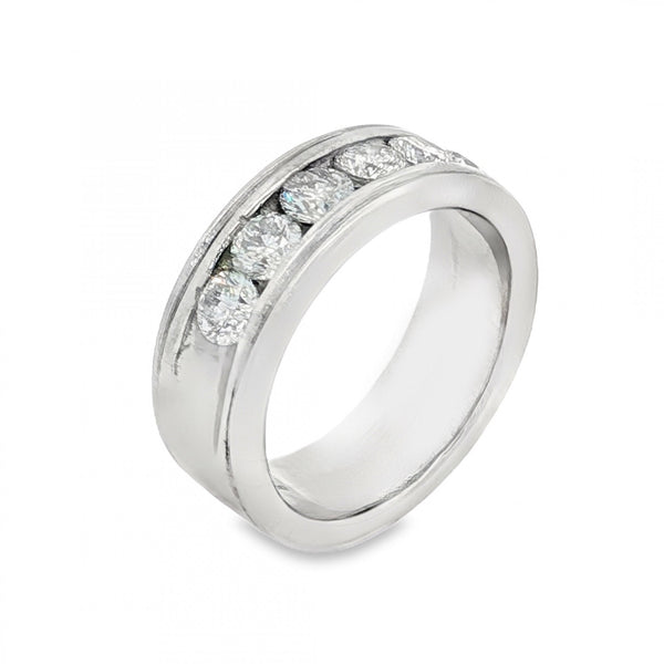 14ct White Gold Diamond Row Ring - Size P - 1.50ct