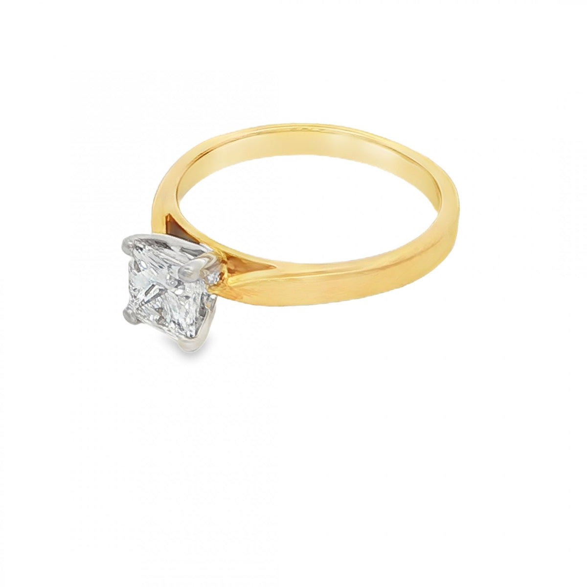 18ct Yellow Gold Diamond Princess-Cut Engagement Ring - 0.90ct
