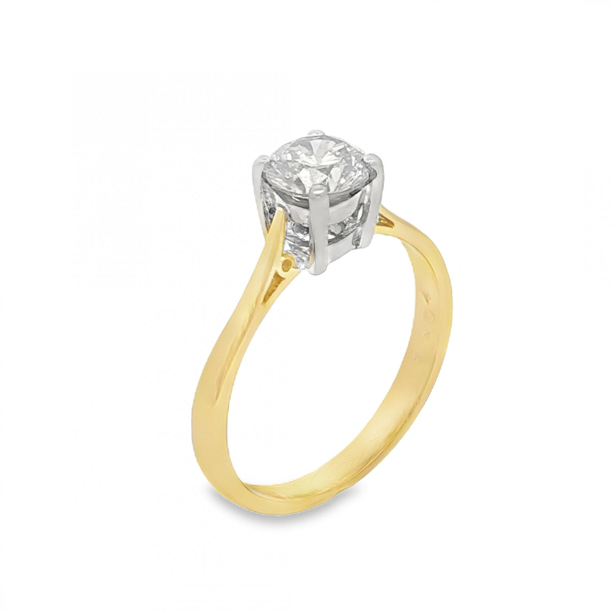 18ct Yellow Gold Diamond Engagement Ring - Size O½ - 1.04ct