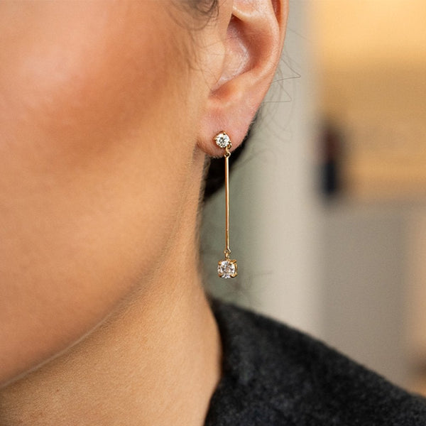 18ct Yellow Gold Diamond Drop Earrings - 43mm - 1.50ct