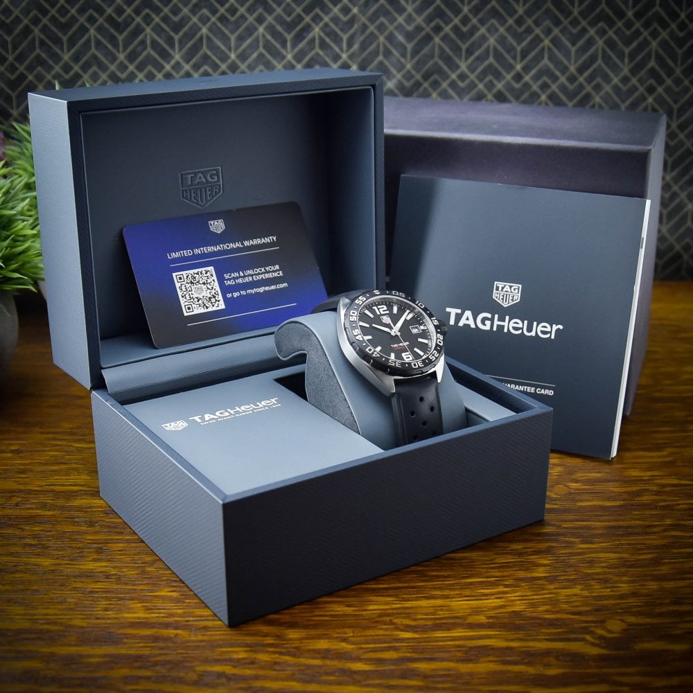 Formula 1 WAZ1110 - Black Dial - 2022