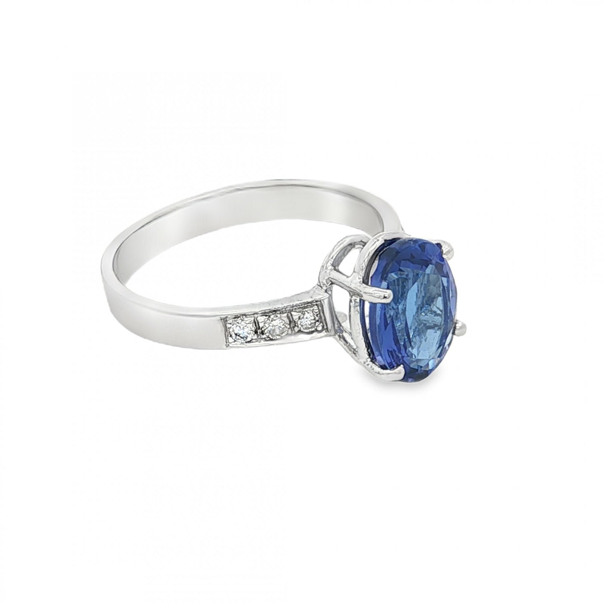 18ct White Gold Tanzanite & Diamond Ring - Size M - 0.10ct