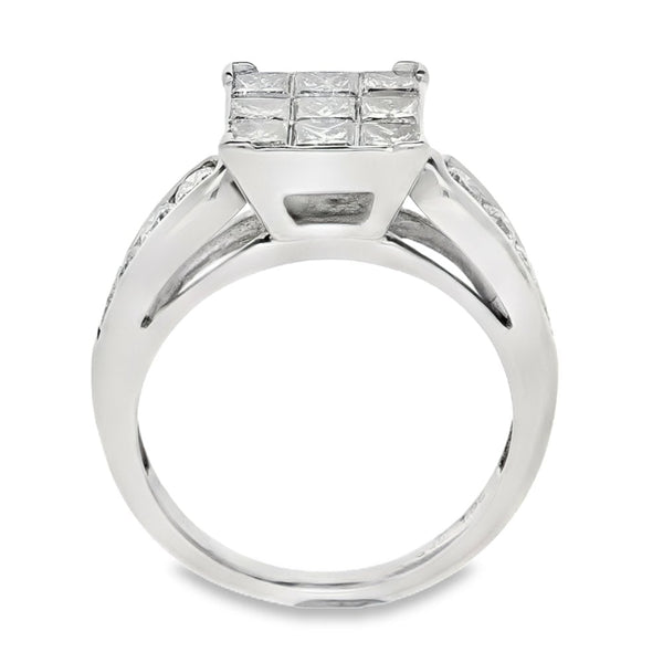 18ct White Gold Diamond Cluster Ring - Size H - 1.00ct