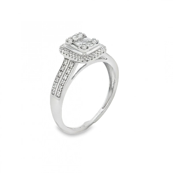 9ct White Gold Diamond Cluster Ring - Size K½ - 0.50ct