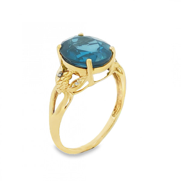 9ct Yellow Gold Blue Topaz & Diamond Ring - Size P - 2.5g