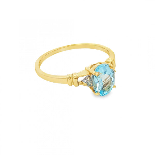 9ct Yellow Gold Aquamarine & Diamond Ring - Size O - 1.02ct