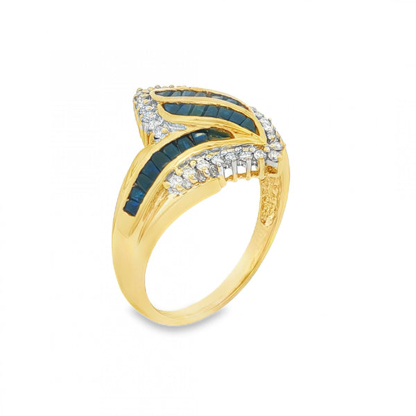 9ct Yellow Gold Sapphire & Diamond Cluster Ring - Size P -0.28ct