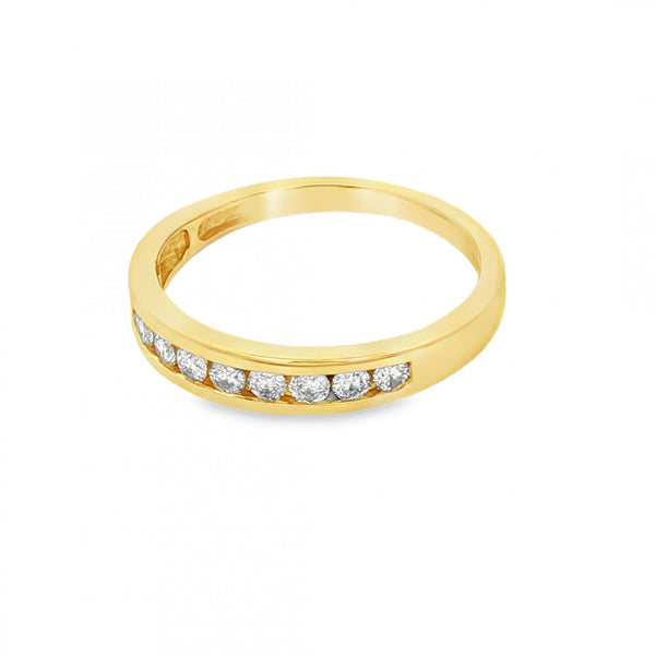 18ct Yellow Gold Graduated Diamond Half-Eternity Ring - 0.50ct